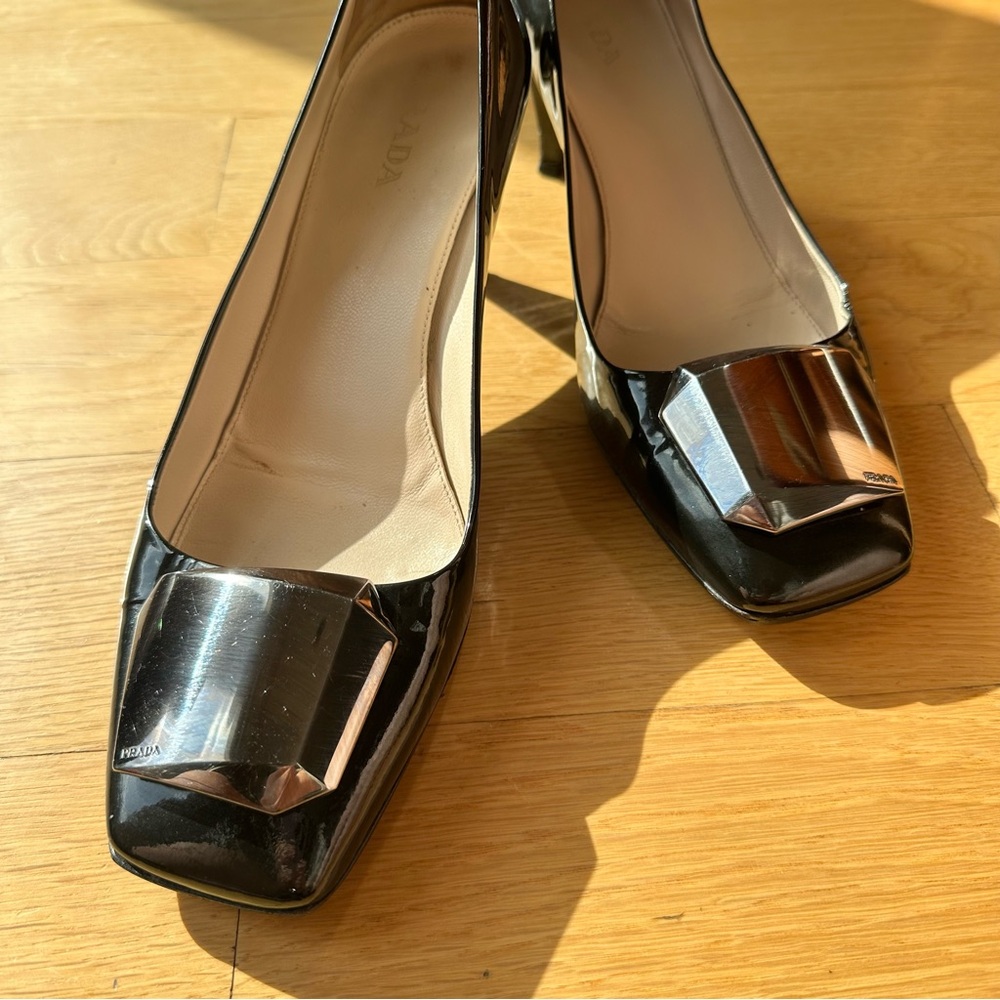 PRADA Rare Black Kitten Heel